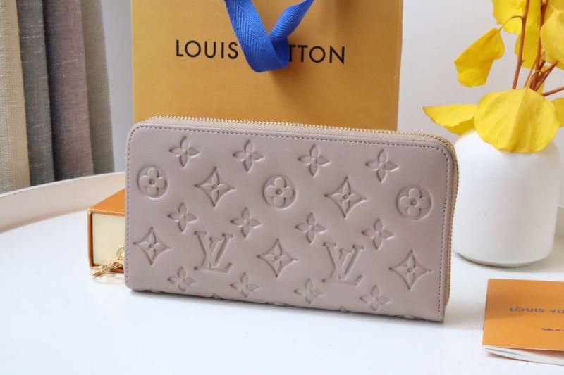 Louis Vuitton Wallets